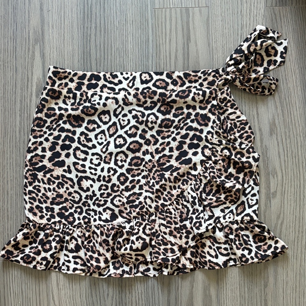 Forever 21 Leopard Print Mini Wrap Skirt